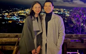 Bạn gái Hoài Lâm: Ảnh đời thường cực xinh xắn, hiếm hoi lộ diện bên bạn trai tại show diễn