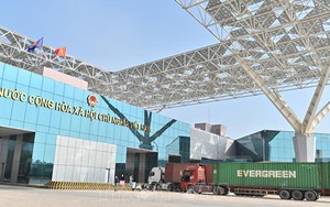 Từ 8/1 sẽ dừng xét nghiệm PCR tại các cửa khẩu ở Móng Cái, Quảng Ninh