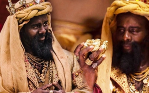 Vị quân vương nhiều tiền vượt xa cả Elon Musk: Chỉ một lần tiêu tiền khiến thị trường chao đảo, giá vàng 'thủng đáy' suốt 12 năm liền 