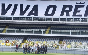 Dàn sao Brazil bị chỉ trích vì không dự đám tang của Pele