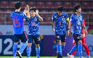 Iran bất ngờ thua đội 'chiếu dưới', Nhật Bản và Hàn Quốc thẳng tiến vào bán kết bóng đá nam ASIAD 2023