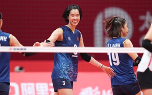 HLV Nguyễn Tuấn Kiệt: ‘Gần như 100% những quả bóng khó Thanh Thúy đánh đều ghi điểm’