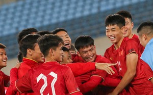 Kết quả bóng đá giao hữu ĐT Việt Nam: Thày trò HLV Troussier thua Trung Quốc