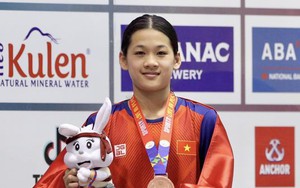 Kình ngư 14 tuổi giành 3 HCV trong 2 ngày, phá kỷ lục Việt Nam nhưng để lại điều tiếc nuối