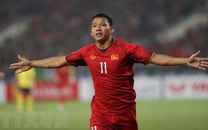 Tiền đạo số 1 ĐT Việt Nam lập cú đúp làm nên chiến thắng lịch sử trước nhà vô địch của Hàn Quốc, địa chấn ở giải châu Á là đây