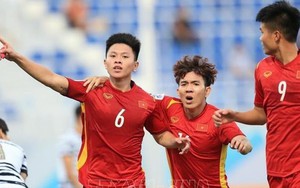 Xé lưới Hàn Quốc bằng siêu phẩm, sao trẻ Việt Nam khiến thần đồng nước bạn sững sờ, ‘Những ngôi sao vàng’ lấn át ĐKVĐ châu Á