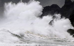 Vùng áp thấp di chuyển chậm theo hướng Tây Bắc