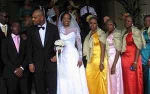 Đám cưới đặc biệt của 1.800 cặp đôi tại Nigeria