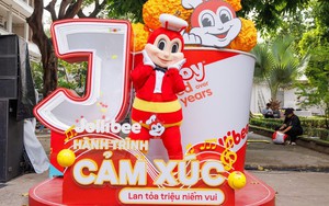 Hành trình cảm xúc: Jollibee có mặt ở 20 trường đại học mùa tựu trường