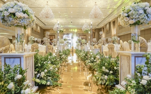 Lộng lẫy tiệc cưới trong mơ tại The Reverie Saigon