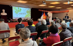 Ra mắt phim tài liệu 'Cây Linden mùa xanh lá' tại Pháp