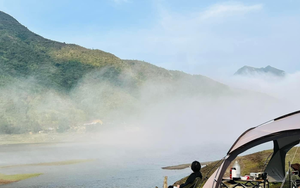 Tuyệt cảnh cắm trại trên mây ở Séo Mý Tỷ, vào mùa hoa nở ngất ngây cả bản làng