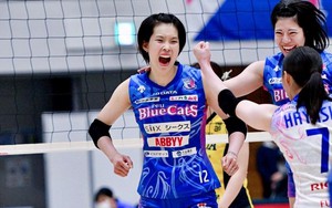 Đội trưởng Thanh Thúy nhận tin cực vui trước thềm giải bóng chuyền VĐQG Nhật Bản