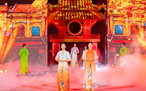 NTK Vũ Thảo Giang kết hợp áo dài với ngọc tạo nên BST 'Minh châu Hà Thành'