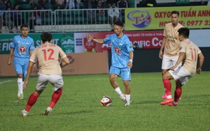 HLV Kiatisuk thừa nhận HAGL không thể so sánh với CAHN