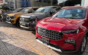 Tin xe hôm nay 29/10: Rò rỉ ảnh thực tế VinFast VF 7 cực chất, lộ mẫu ô tô đa dụng được ưa chuộng