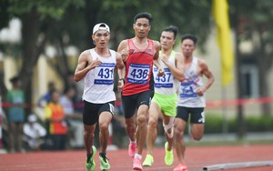 Kinh ngạc 'lão tướng' 38 tuổi giành cú đúp HCV ở giải điền kinh vô địch quốc gia 2023
