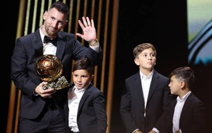 Vượt qua Haaland, Messi lần thứ 8 đoạt Quả bóng vàng
