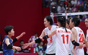 HLV Nguyễn Tuấn Kiệt: ‘Đội tuyển Việt Nam không bung sức ở trận gặp Trung Quốc’