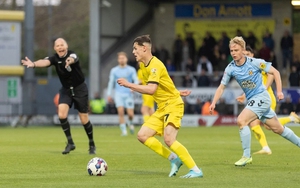 Nhận định bóng đá hôm nay 9/10: Burton vs Cambridge United