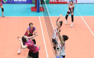 Tin nóng thể thao sáng 13/11: Xác định các đội dự VCK bóng chuyền VĐQG, Messi giành thêm danh hiệu