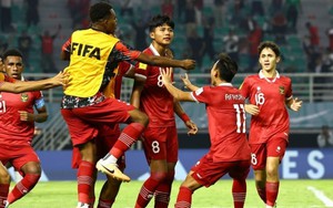 Kaka tỏa sáng, Indonesia tiếp tục gây bão tại World Cup 2023, cửa đi tiếp đã rộng mở