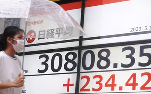 Đa số người có thu nhập cao ở Nhật Bản đầu tư vào chứng khoán