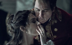 Bom tấn 'Napoleon' - sức lôi cuốn từ 'cặp đôi hoàn hảo'