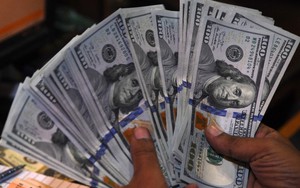 Nợ công toàn cầu cao kỷ lục