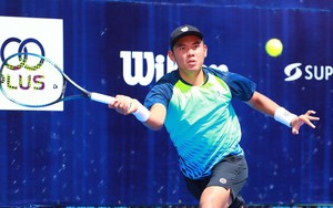 Tay vợt số một Việt Nam Lý Hoàng Nam thua ngược đối thủ kém gần 500 bậc 