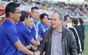 HLV Kiatisuk, Tuấn Anh cùng chịu trận với HAGL