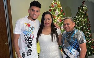 Cha của Luis Diaz sẽ sớm được thả tự do, Klopp không ép học trò ra sân