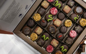 Giá chocolate ngày càng 'đắng'