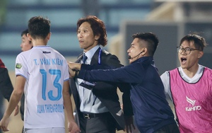 Tranh đấu của bóng đá Việt