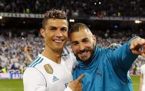 Benzema loại Messi và Ronaldo khỏi đội hình thi đấu trong mơ của mình