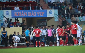 HLV Gong Oh Kyun ‘thoát án’ phạt, Phó Trưởng đoàn CLB Bình Định và bác sỹ đội Thanh Hóa bị phạt nặng