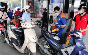 Giá xăng, dầu điều chỉnh giảm mạnh từ 15h chiều nay 14/12