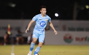 Bảng xếp hạng V-League 2023/24 vòng 6: Hà Nội trở lại cuộc đua, HAGL vẫn 'ngụp lặn' nhóm cuối