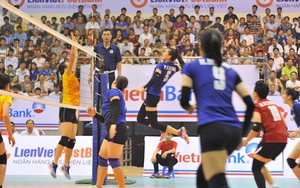 Đội bóng chuyền nữ Việt Nam mất quyền tranh vô địch vì trọng tài, CĐV phẫn nộ, phản ứng dữ dội chưa từng thấy
