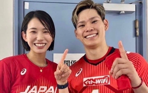 Đối thủ gần nhất của Thanh Thúy ở Nhật Bản: Vợ giành cúp Thiên Hậu, chồng đoạt cúp Thiên Hoàng, cả hai đều hay nhất giải