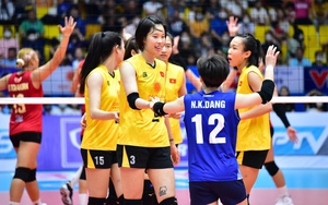 'Bé hạt tiêu' cao 1m58 của ĐT bóng chuyền nữ Việt Nam chơi như 'lên đồng', xuất sắc đứng top 1 giải thế giới