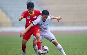 Bích Thùy thay Huỳnh Như tỏa sáng, TP.HCM 1 tới gần chức vô địch