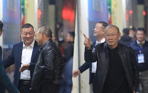 HLV Park Hang Seo xem CLB CAHN thi đấu, hợp sức cùng HLV Polking tại V-League?