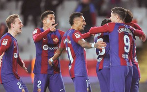 Chiến thắng của Xavi, thất bại của Simeone và xoay trục số phận