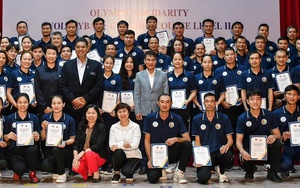 Huyền thoại bóng chuyền nữ Việt Nam vừa lập kỷ lục hiếm có, lại báo tin vui mới cho người hâm mộ