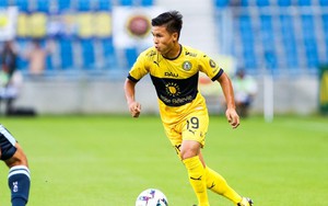 Tin nóng bóng đá sáng 1/2: Pau gạch tên Quang Hải 