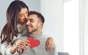 Chẳng cần ‘đoán già đoán non’, khoa học có thể gợi ý món quà Valentine ý nghĩa cho cả 2 giới: Cân nhắc 4 yếu tố để chọn ‘trúng phóc’ nhu cầu của ‘người thương’