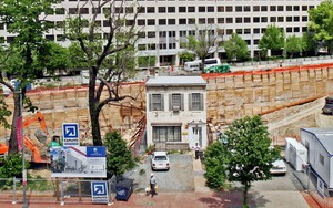 Từng đòi số tiền gấp 10 lần 1,5 triệu USD cho căn nhà 167m2, gia chủ phải cay đắng bán tháo sau 8 năm vì nợ nần, giá tụt một nửa so với ban đầu