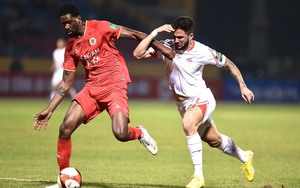 'Xem giò' cựu cầu thủ Arsenal là tân binh của Công An Hà Nội