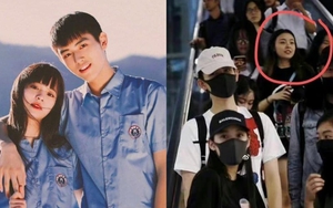 Bức ảnh cẩu huyết: Rất “người qua đường” nhưng lại là nữ chính chen ngang chuyện tình Trần Phi Vũ - Âu Dương Na Na